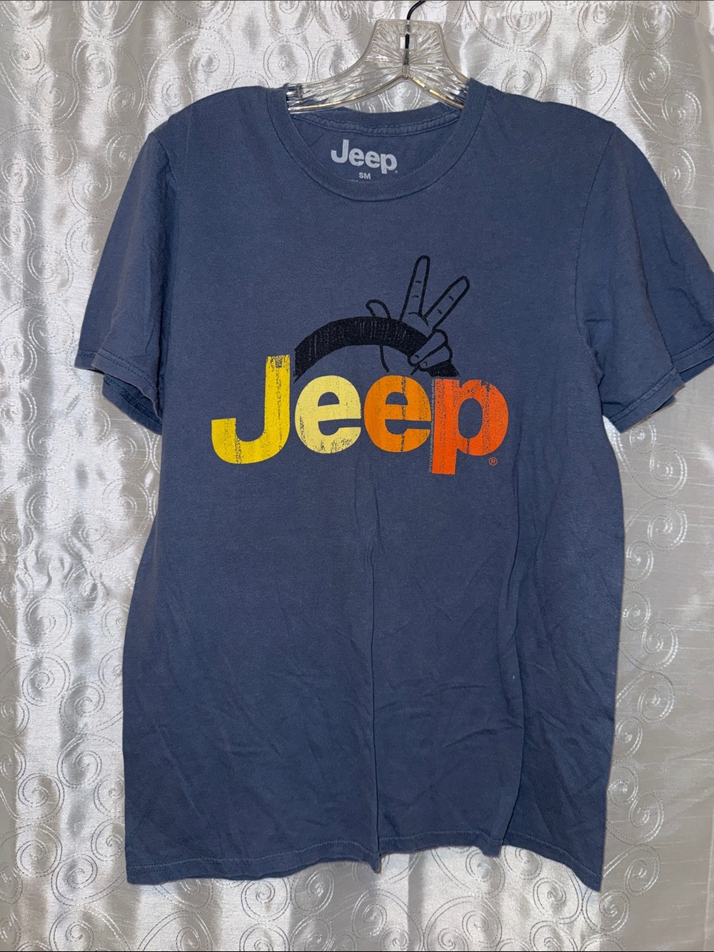 Jeep Navy Tee with Yellow and Orange Logo Adult Size Small 🔥 G9